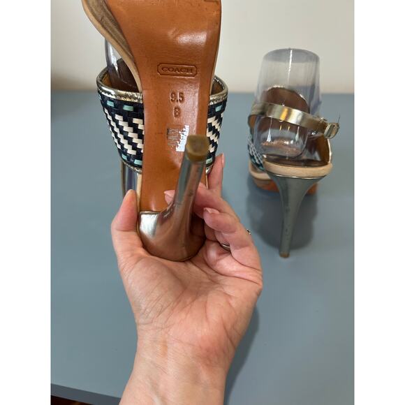 Coach Steffi stilettos size 9.5 navy white woven leather strappy high sandal - Picture 11 of 12